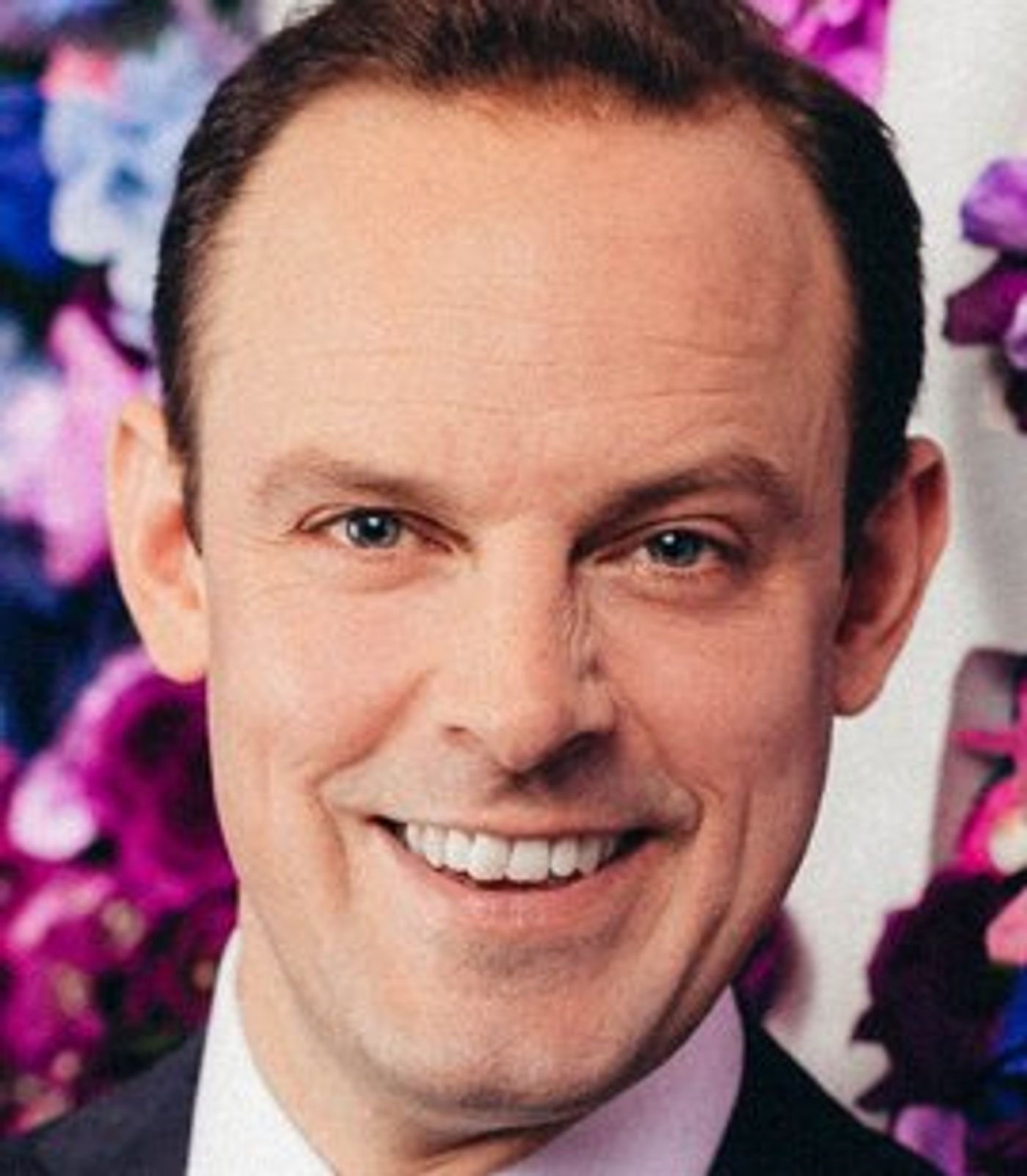 Meet the Cast of FLYING OVER SUNSET on Broadway  Image
