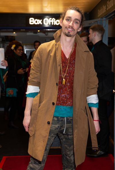 


Robert Sheehan
 Photo