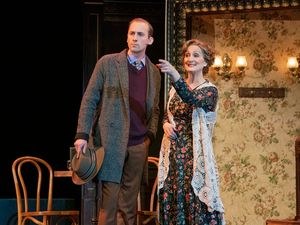 Andy Tighe, Tia Speros @ BroadwayWorld Andy Tighe, Tia Speros Photo