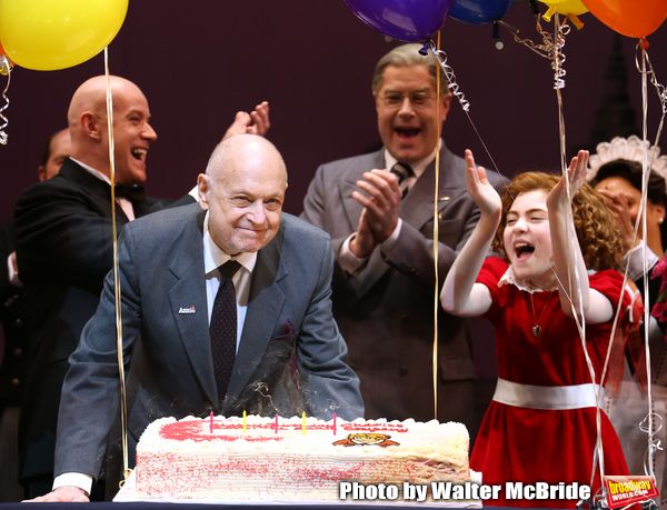 Anthony Warlow, Charles Strouse, Merwin Foard, Lilla Crawford & the cast from Broadwa Photo