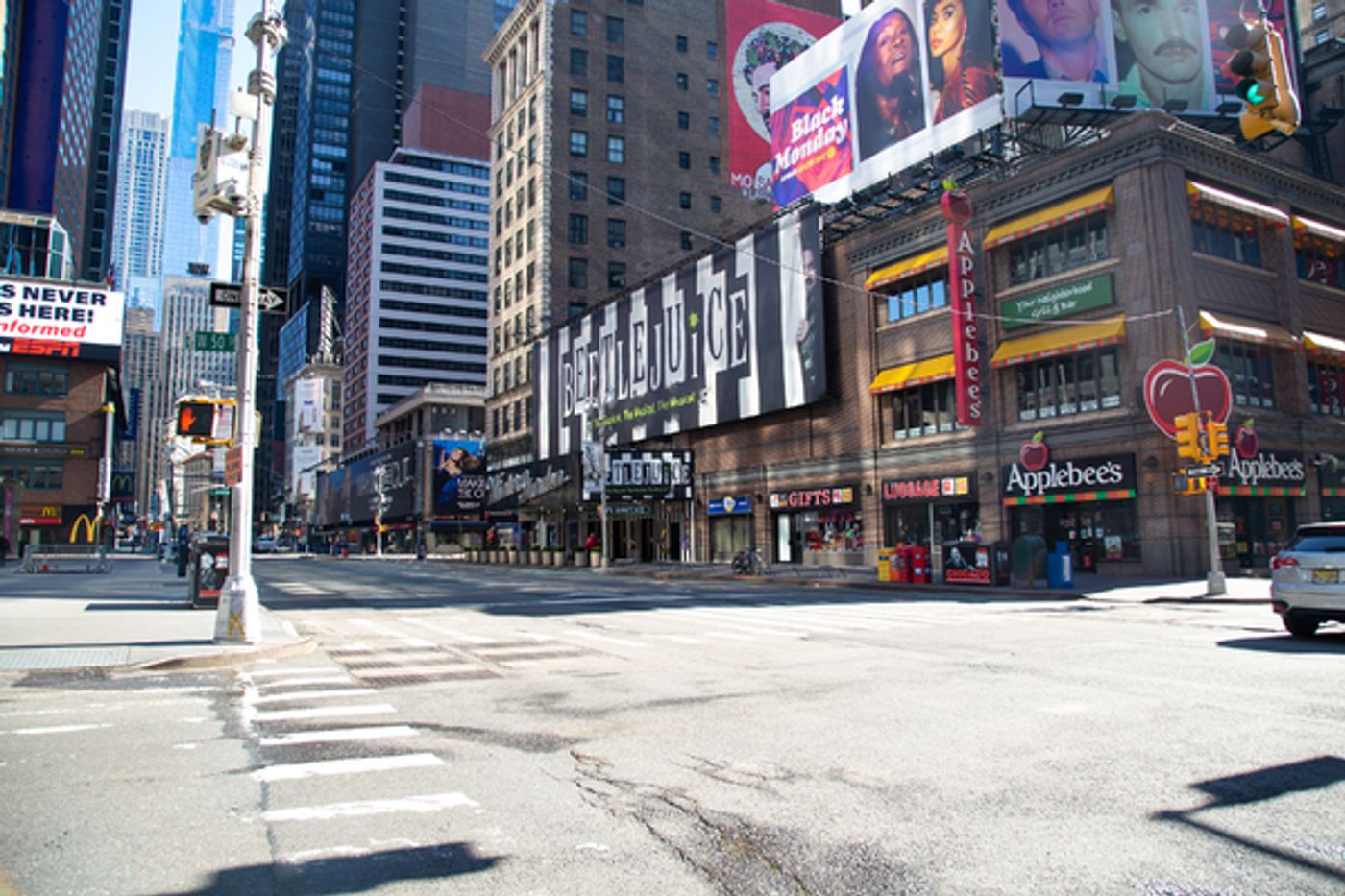 Photo Coverage: 19 Eerie Images of a Desolate Times Square  Image