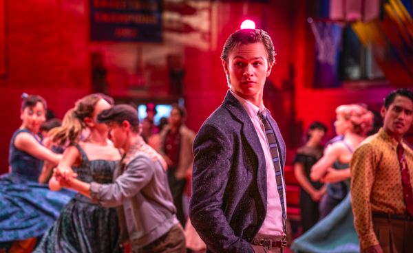 Ansel Elgort  Photo