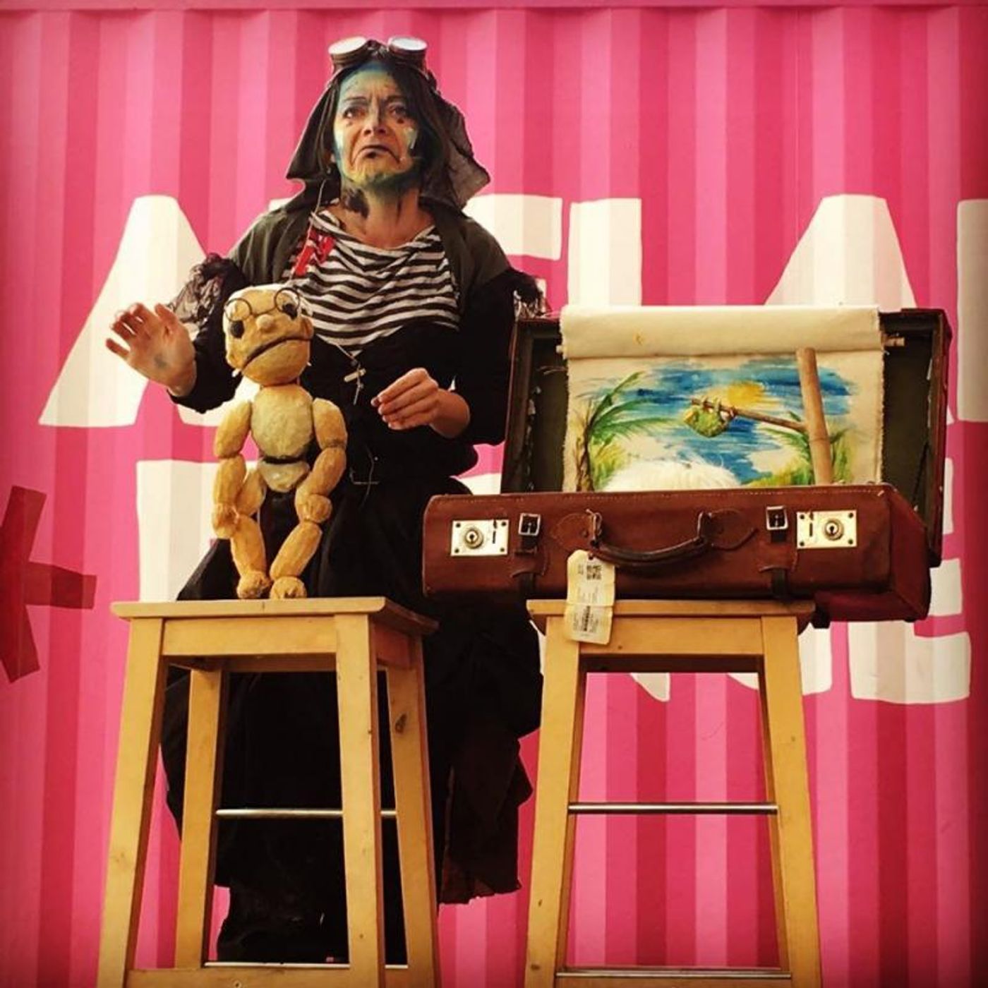 Interview: Independent Artist Anna Straker Interview: Independent Artist Anna Straker Image