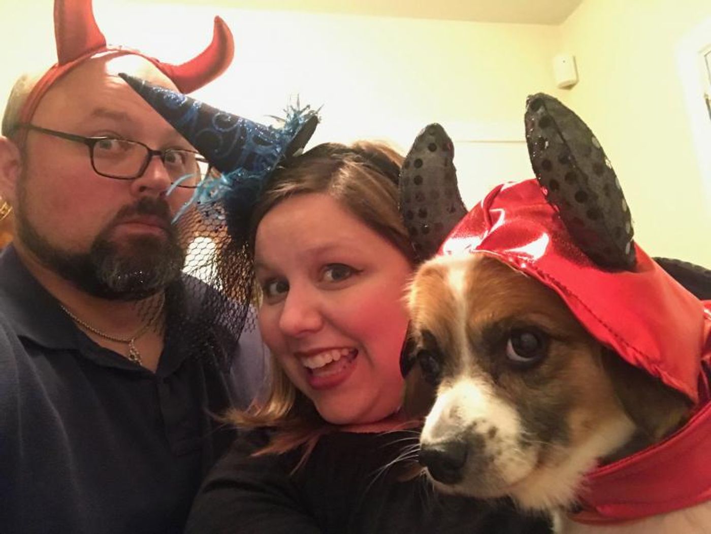 BWW Backstage Pets: Glow Lyric Theatre's CHRISTIAN AND JENNA ELSER and Their Pets  Image