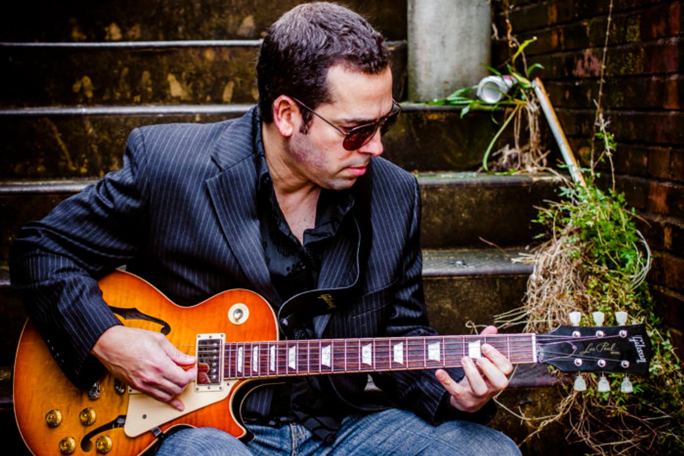 Interview: Albert Castiglia Releases Live Album, 'Wild and Free'  Image