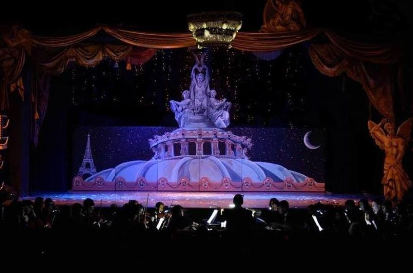 BWW Exclusive: Richard Jay-Alexander Introduces You To The Kid in Those Crazy Car Videos With His Mom  Image