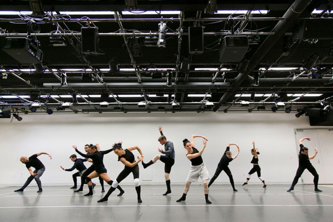 Photo Flash: Choreographer Yoshito Sakuraba With Dance Lab New York  Image