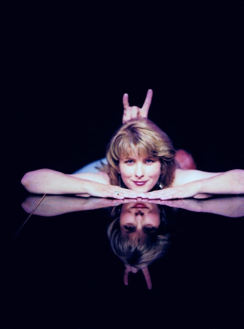 Feature: Chick Singer - My Memories of Nancy LaMott Image