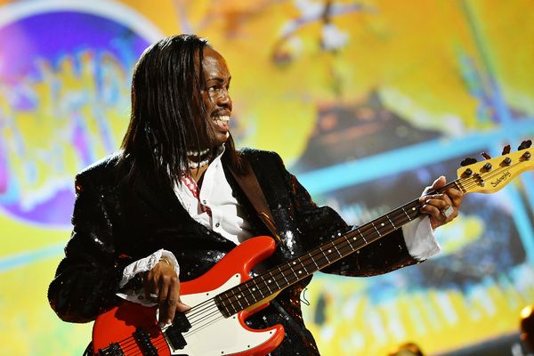 Verdine White of Earth Wind and Fire Photo
