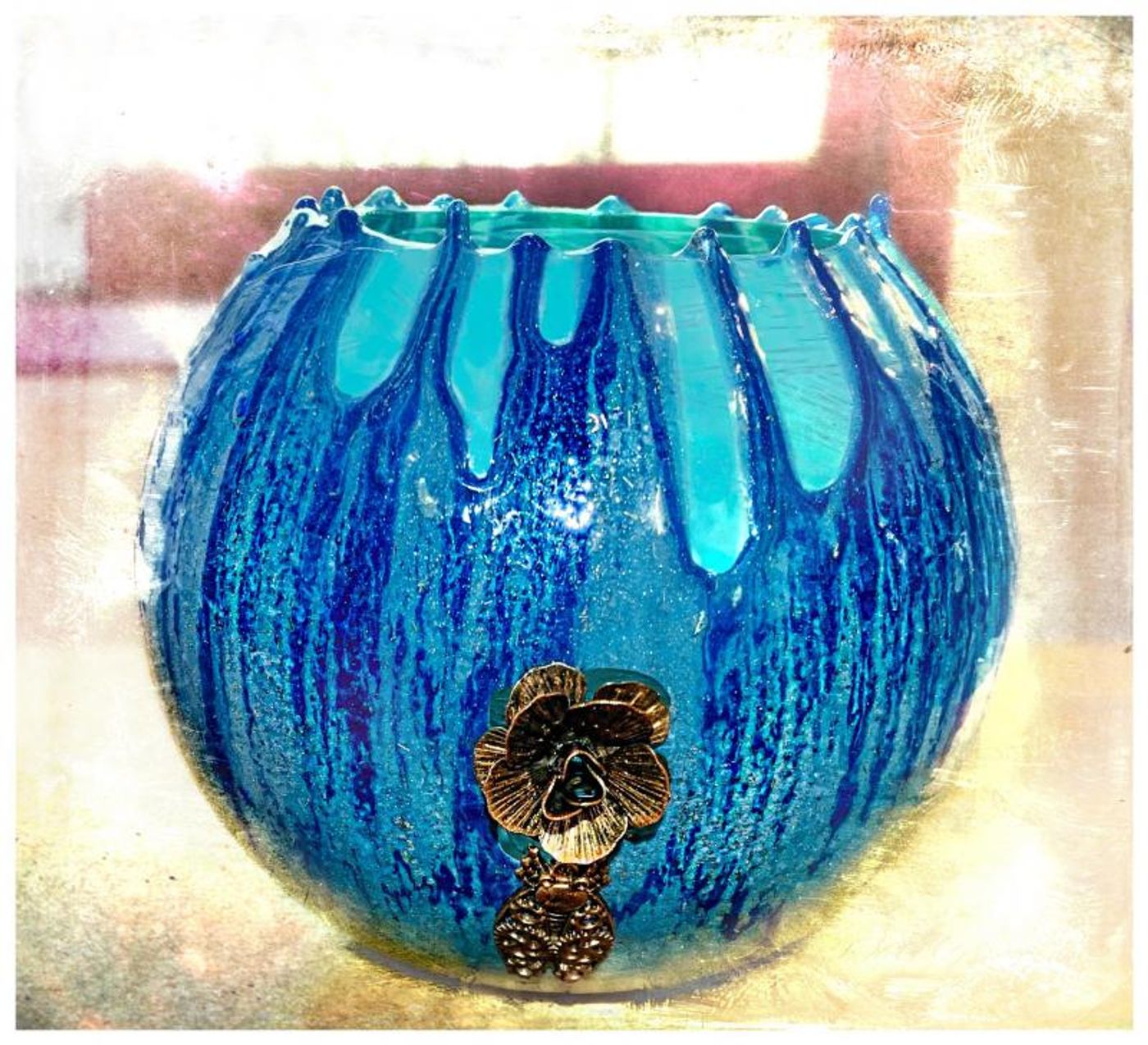 Interview: At Home With Jen Houston  Image