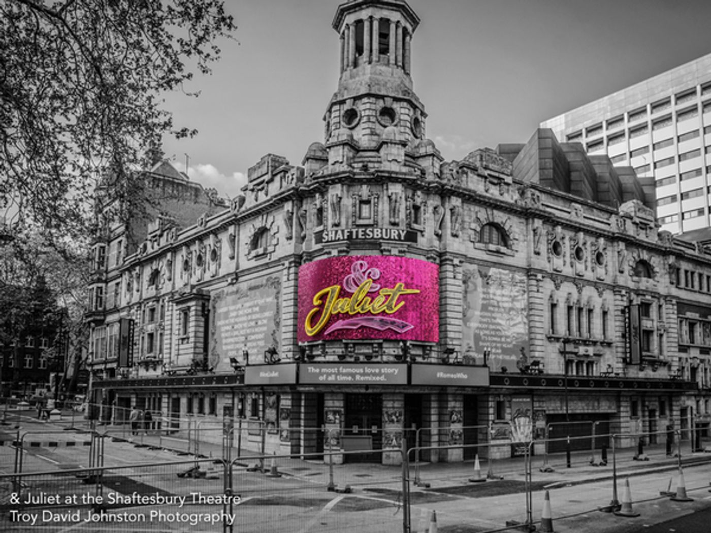 Photo Flash: Shining a Light on the Dark Theatres of the West End  Image