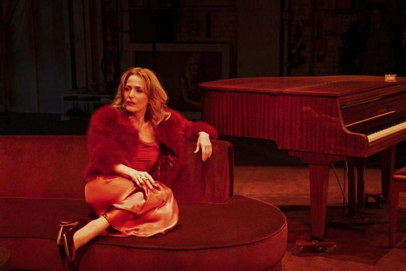 Interview: Gillian Anderson Talks Stage vs Screen, Memorable Roles and A STREETCAR NAMED DESIRE Interview: Gillian Anderson Talks Stage vs Screen, Memorable Roles and A STREETCAR NAMED DESIRE Image