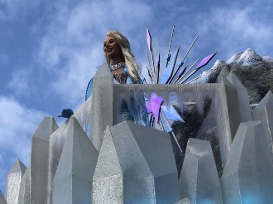 BWW Blog: Living in a “Franglais” World - Bilingual Shows at Disneyland Paris Image