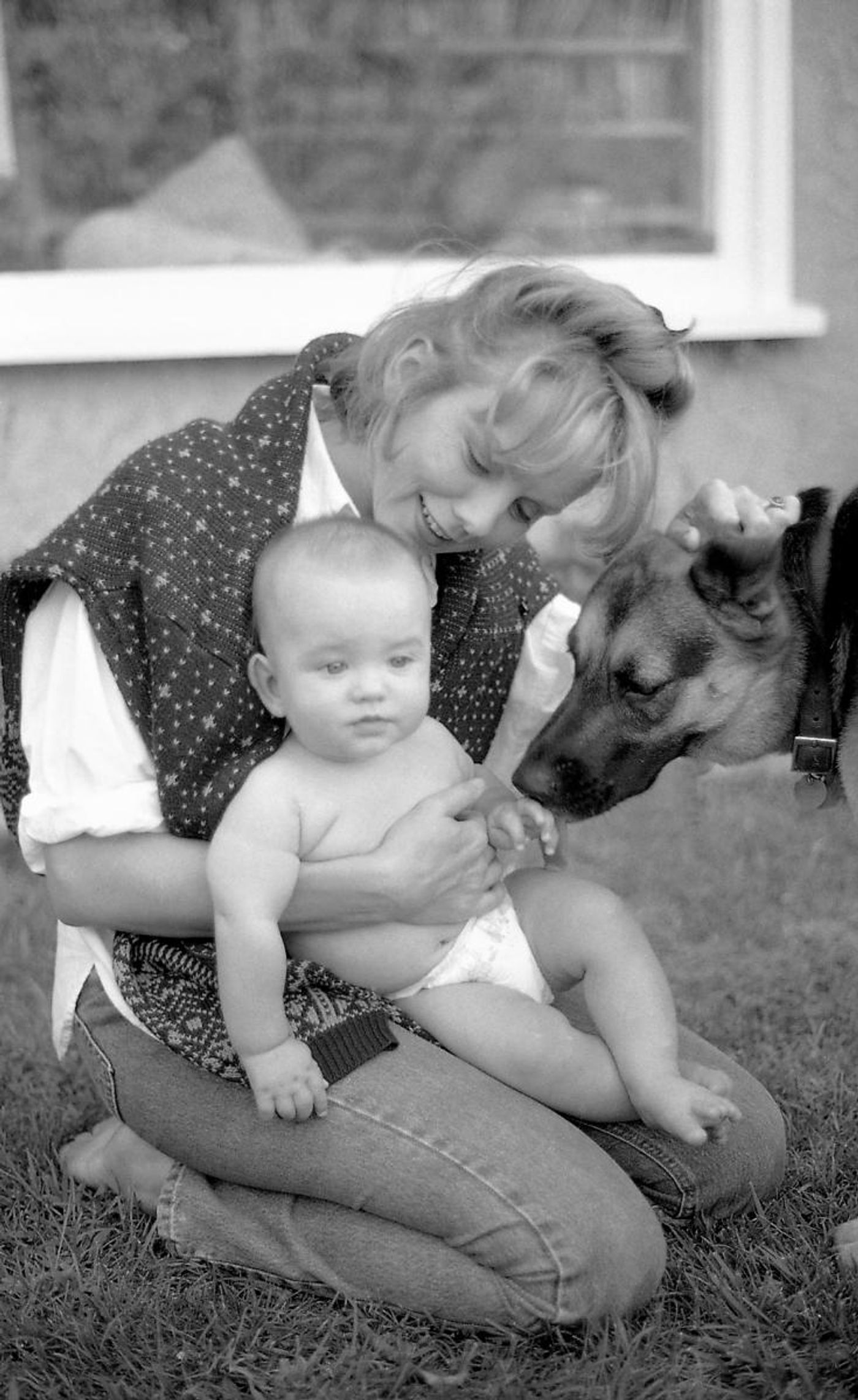 Interview: At Home With Linda Purl On Mother's Day Interview: At Home With Linda Purl On Mother's Day Image