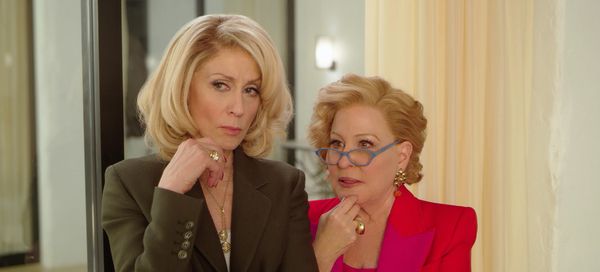 Judith Light, Bette Midler Photo