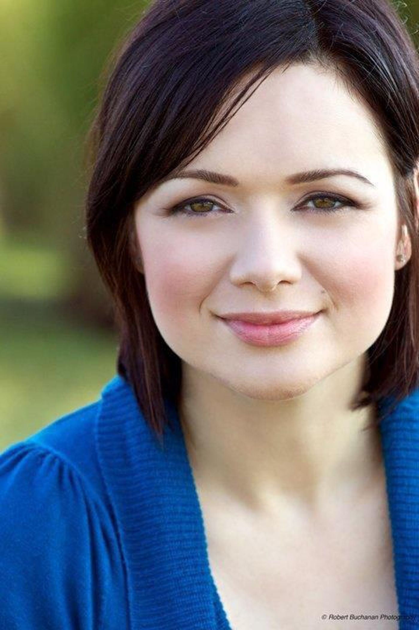 Feature: Isolating Singing Actresses Find Inspiration And Joy In Baking And Form the Quarantine Dessert Company  Image