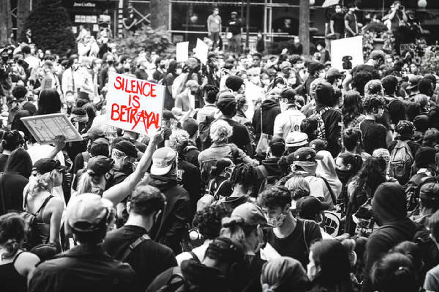 Photo Flash: New Yorkers Take To The Streets For Black Lives Matter Protests  Image