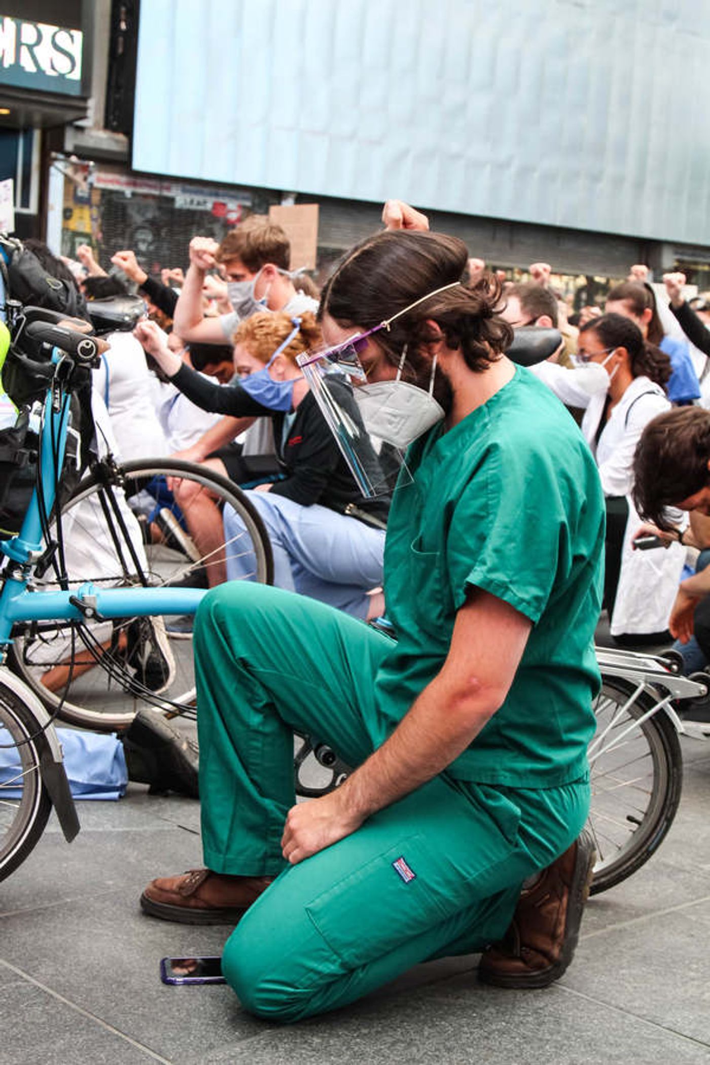 Photo Flash: New Yorkers Take To The Streets For Black Lives Matter Protests  Image