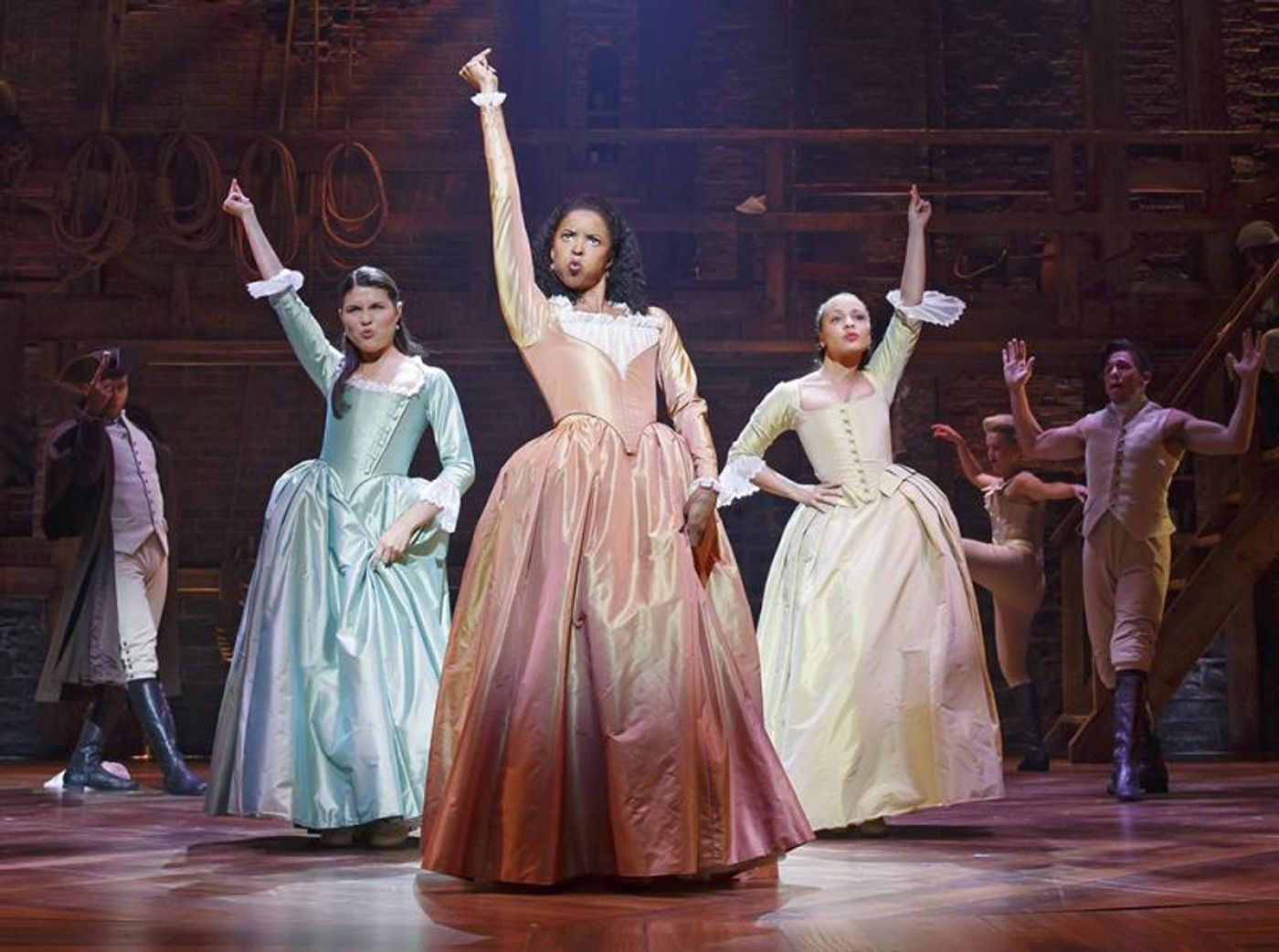 BWW INTERVIEWS: Hablamos con el cast original de HAMILTON sobre el lanzamiento en DISNEY PLUS BWW INTERVIEWS: Hablamos con el cast original de HAMILTON sobre el lanzamiento en DISNEY PLUS Image