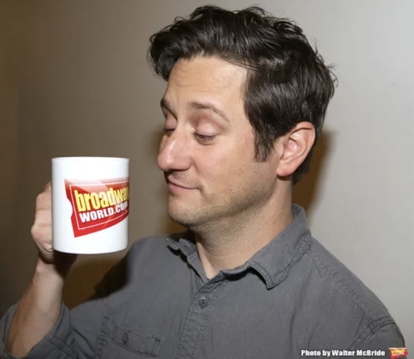 Wake Up With BWW 6/29: SIX Will Come to Drive-In Venues, and More!  Image