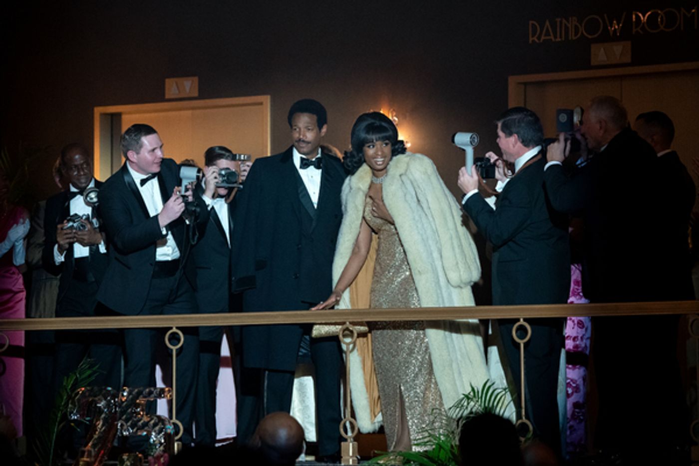 Photo Flash: See Jennifer Hudson, Marlon Wayans, Forest Whitaker & Mary J. Blige in RESPECT  Image
