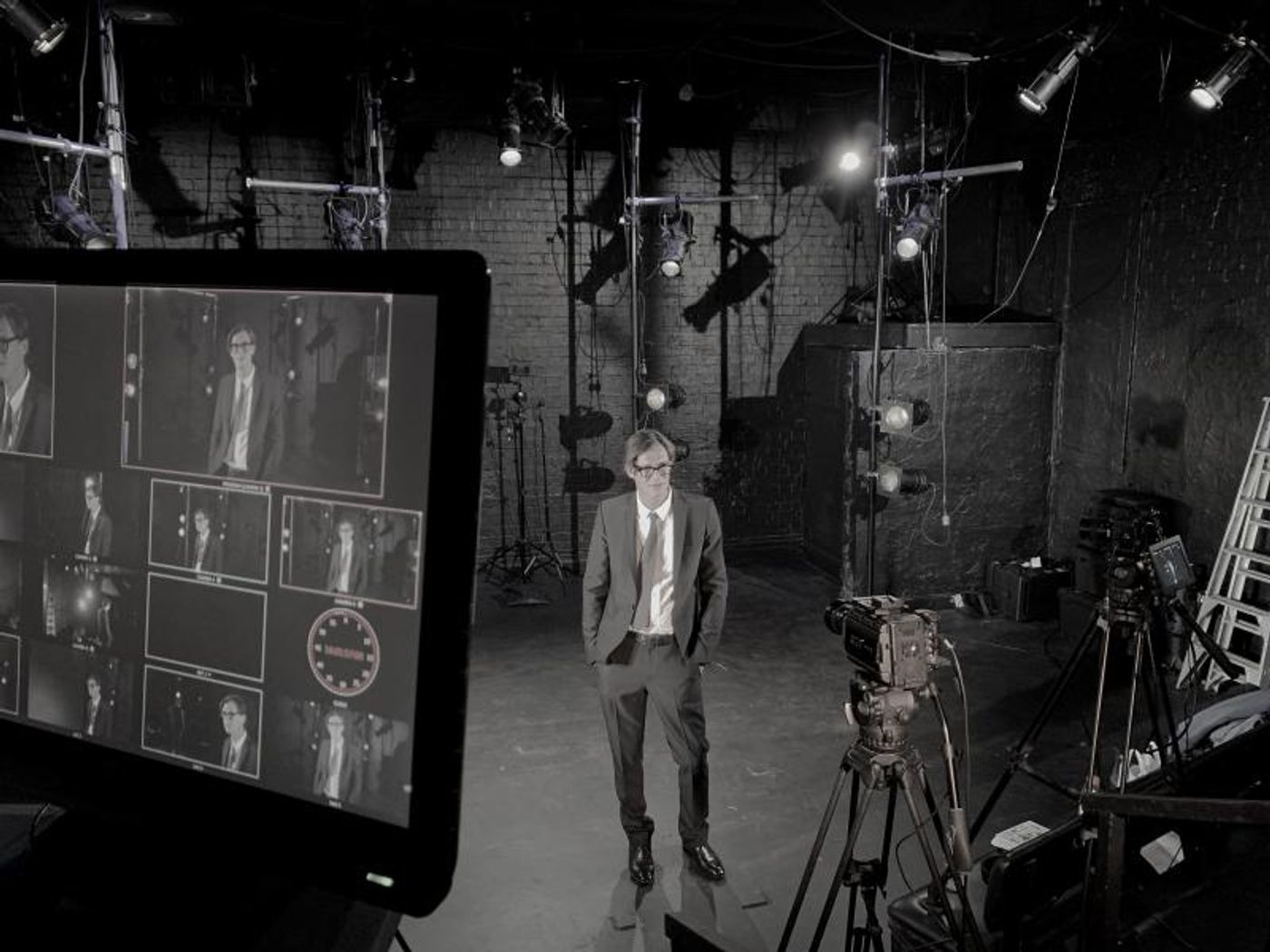 Review: Will Eno's THOM PAIN (BASED ON NOTHING) Is Presented For A Socially Distanced Audience In A Live Performance Streamed Online. Review: Will Eno's THOM PAIN (BASED ON NOTHING) Is Presented For A Socially Distanced Audience In A Live Performance Streamed Online. Image