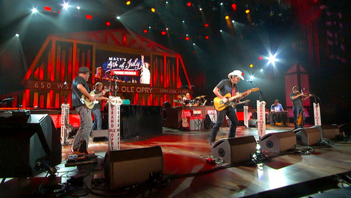 Brad Paisley

Photo by: Grand Ole Opry at 