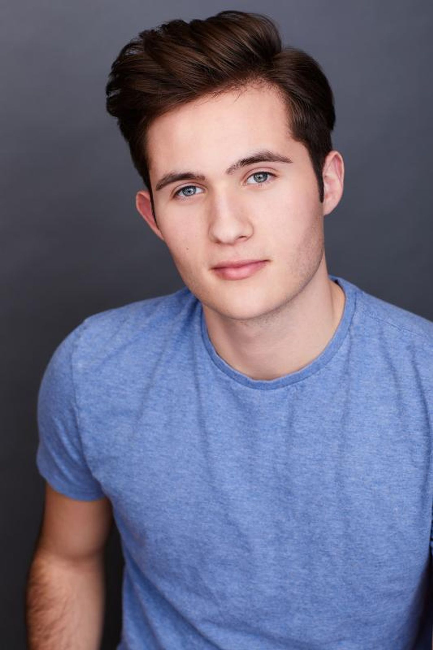 Feature: MICKEY'S SPECTACULAR FESTIVAL OF MUSIC Presents Cabaret Benefit Feature: MICKEY'S SPECTACULAR FESTIVAL OF MUSIC Presents Cabaret Benefit Image