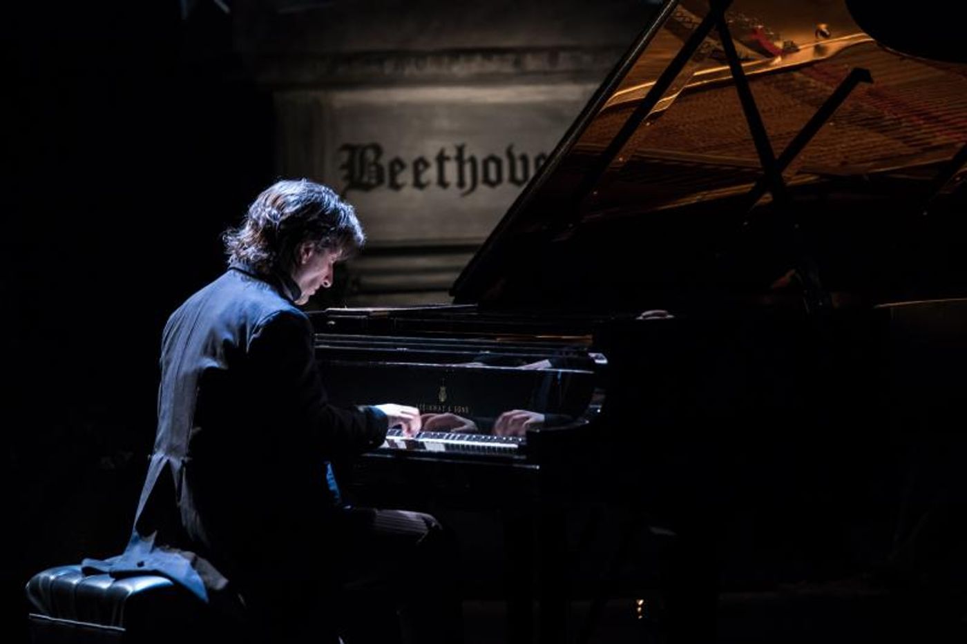 Interview: Hershey Felder of HERSHEY FELDER: BEETHOVEN LIVESTREAM at TheatreWorks Silicon Valley Brings the Legendary Composer to Life Interview: Hershey Felder of HERSHEY FELDER: BEETHOVEN LIVESTREAM at TheatreWorks Silicon Valley Brings the Legendary Composer to Life Image