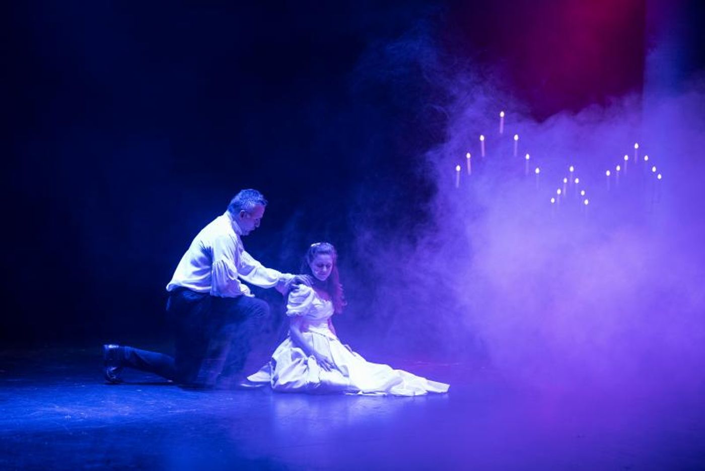 Review: In a Brazil-Portugal Live, Saulo Vasconcelos and Carolina Puntel Will Take You To THE BEST OF BROADWAY IN 60 MINUTES Review: In a Brazil-Portugal Live, Saulo Vasconcelos and Carolina Puntel Will Take You To THE BEST OF BROADWAY IN 60 MINUTES Image