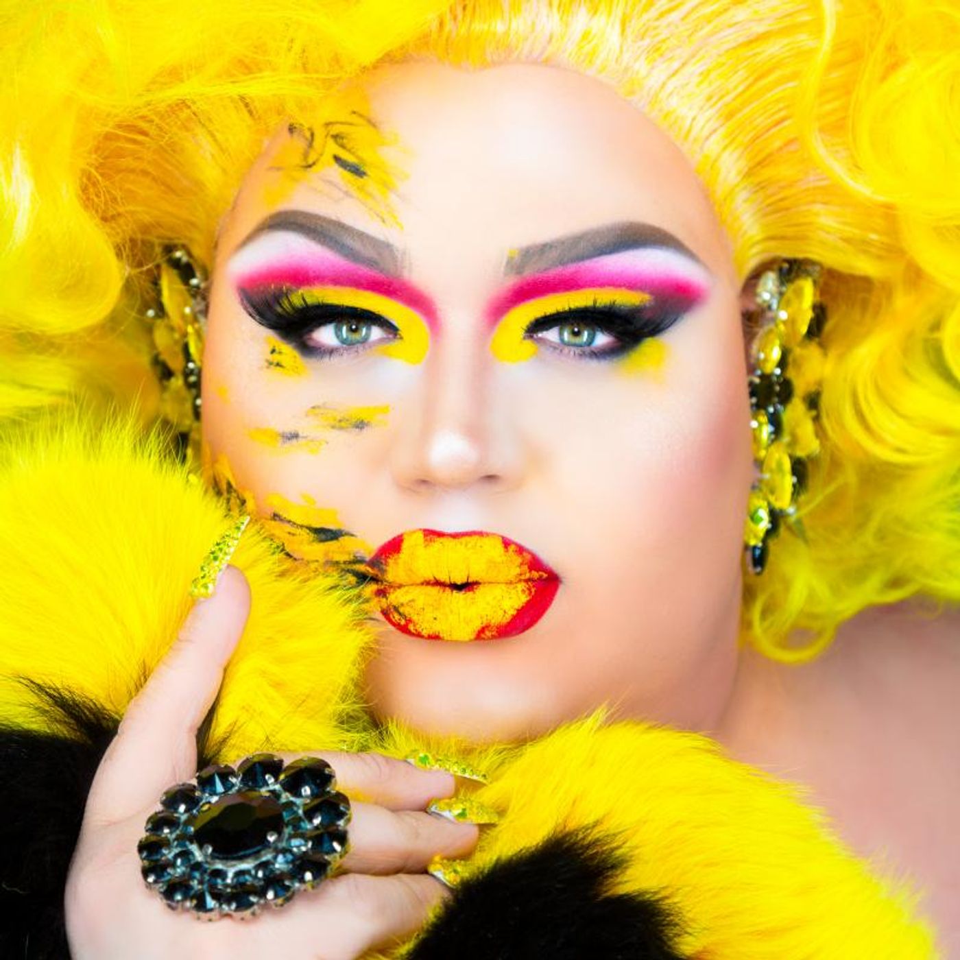 BWW Previews: Julie Halston and VIRTUAL HALSTON Welcome The Inimitable Eureka From HBO's We're Here  Image