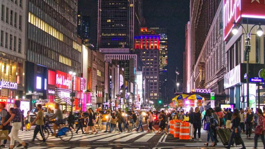 BWW Blog: Why Broadway Needs More Original Ideas Image