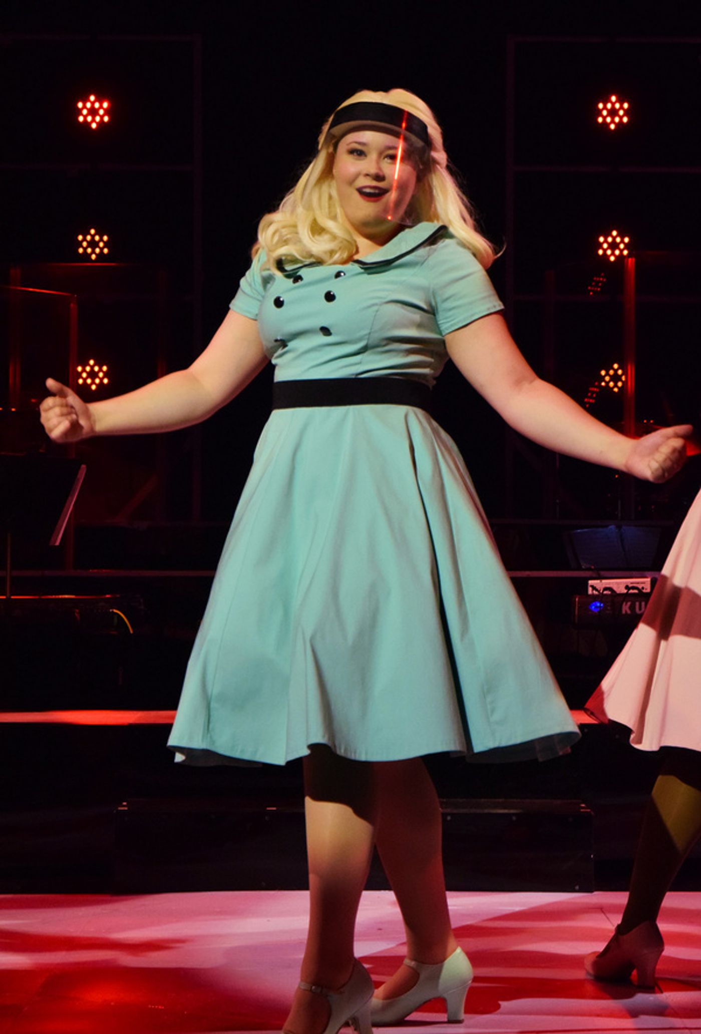 Photo Flash: BEEHIVE Reopens Beef and Boards Dinner Theatre  Image