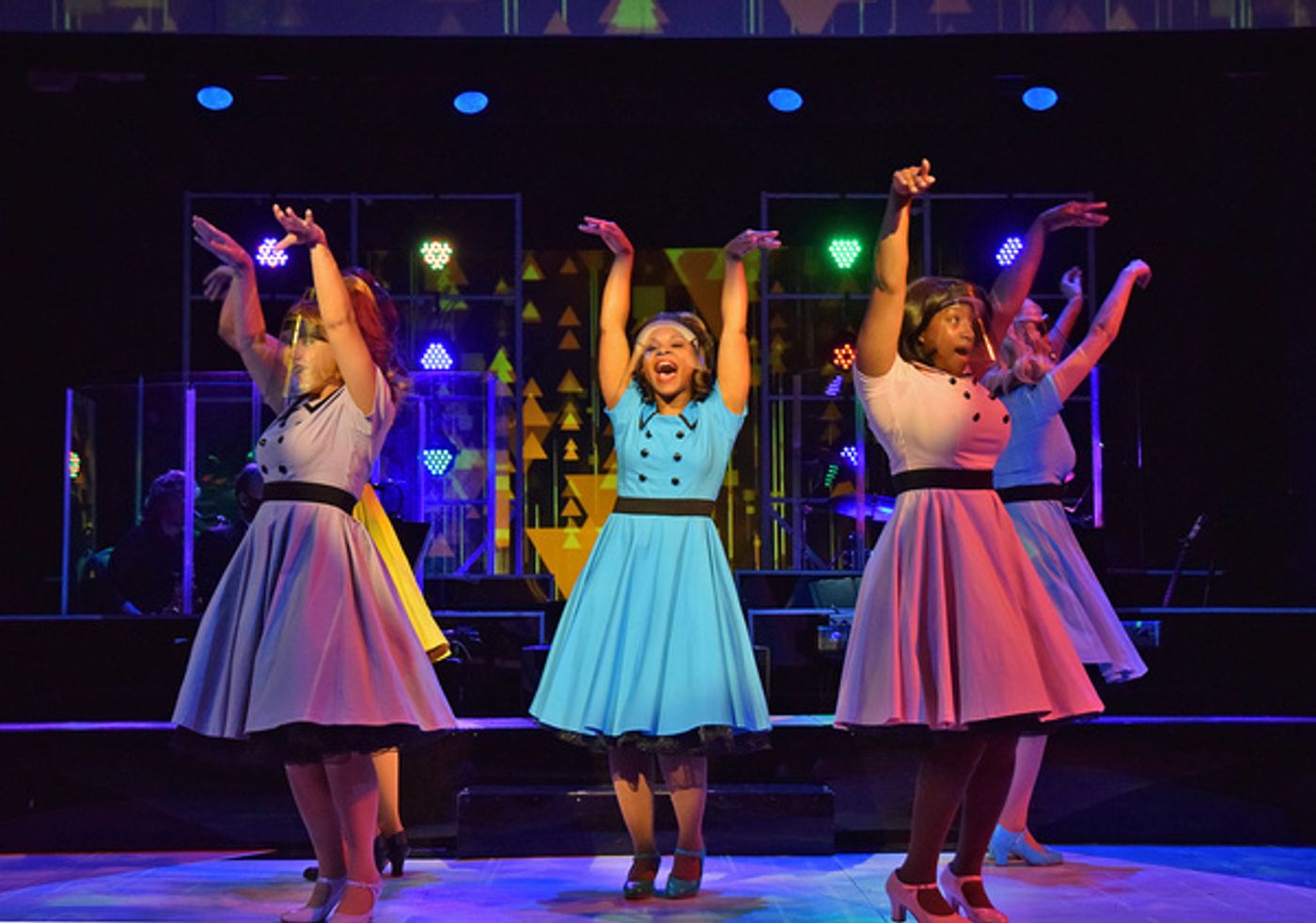 Photo Flash: BEEHIVE Reopens Beef and Boards Dinner Theatre  Image