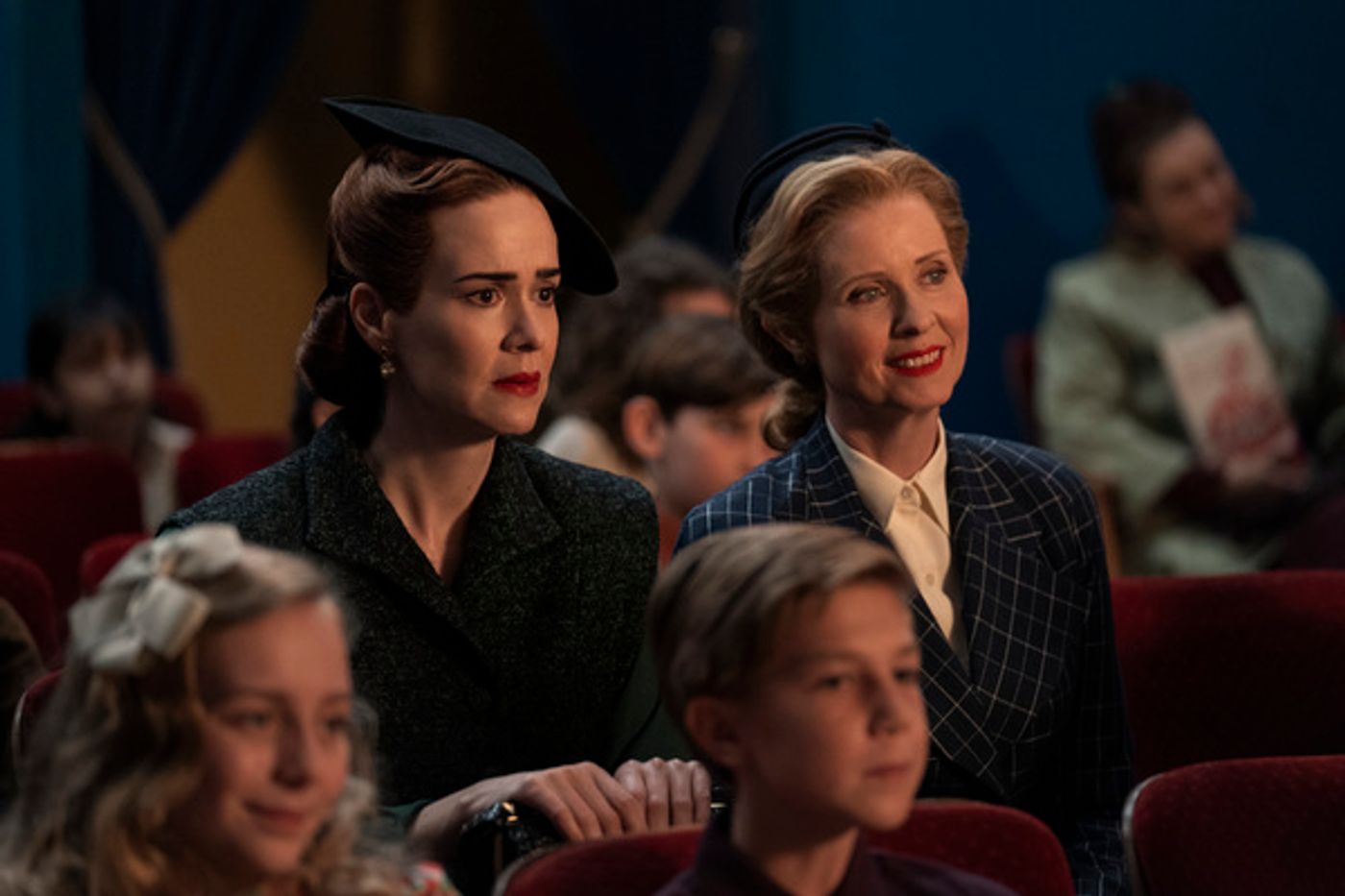 Photo Flash: Get a First Look at Cynthia Nixon, Sarah Paulson, & More in Ryan Murphy's New Netflix Series RATCHED  Image