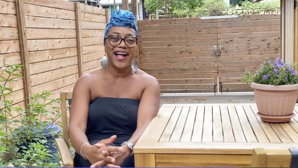 Karen Robinson Photo