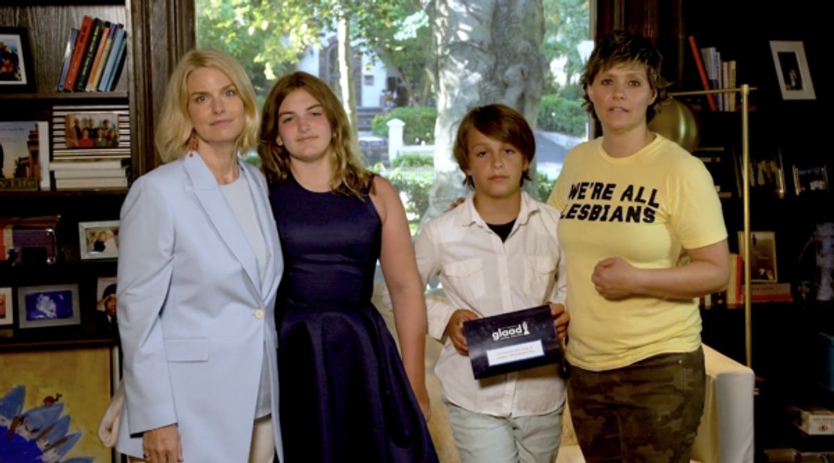 Sarah Kate Ellis & Family at 