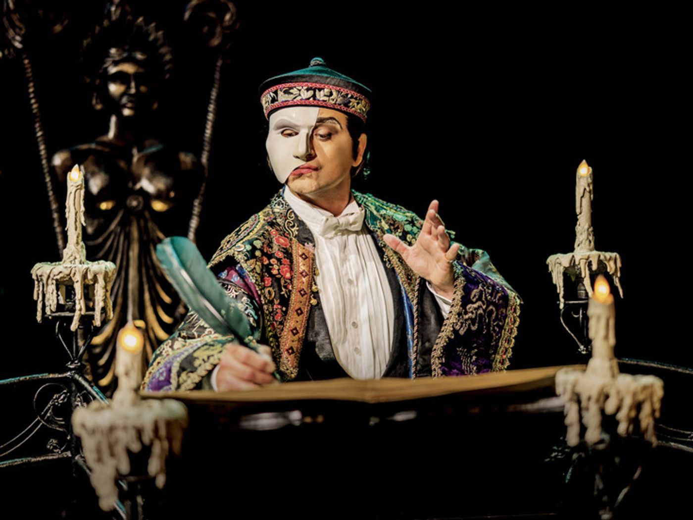 Feature: Do You Miss Stage Door?  Image