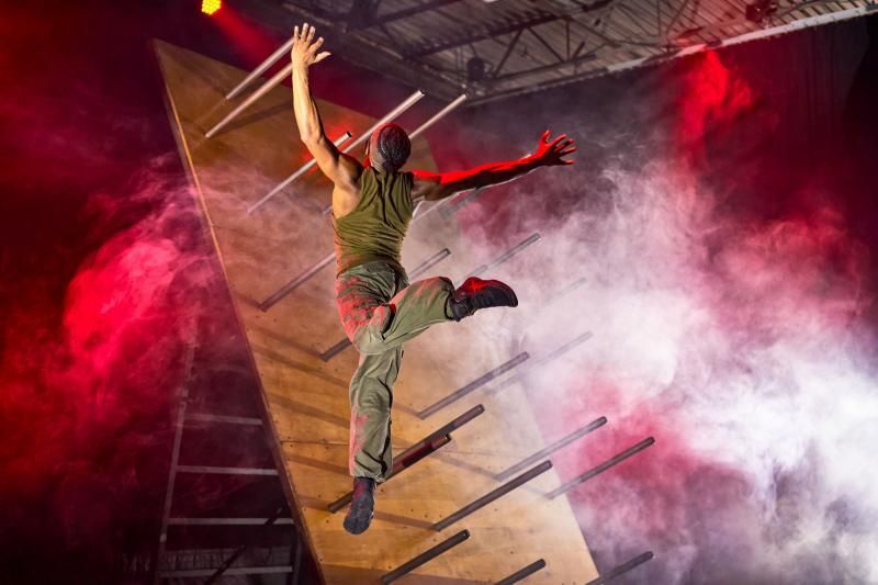 Review: DIAVOLO Architechture in Motion Presents THIS IS ME: LETTERS FROM THE FRONT LINES  Image