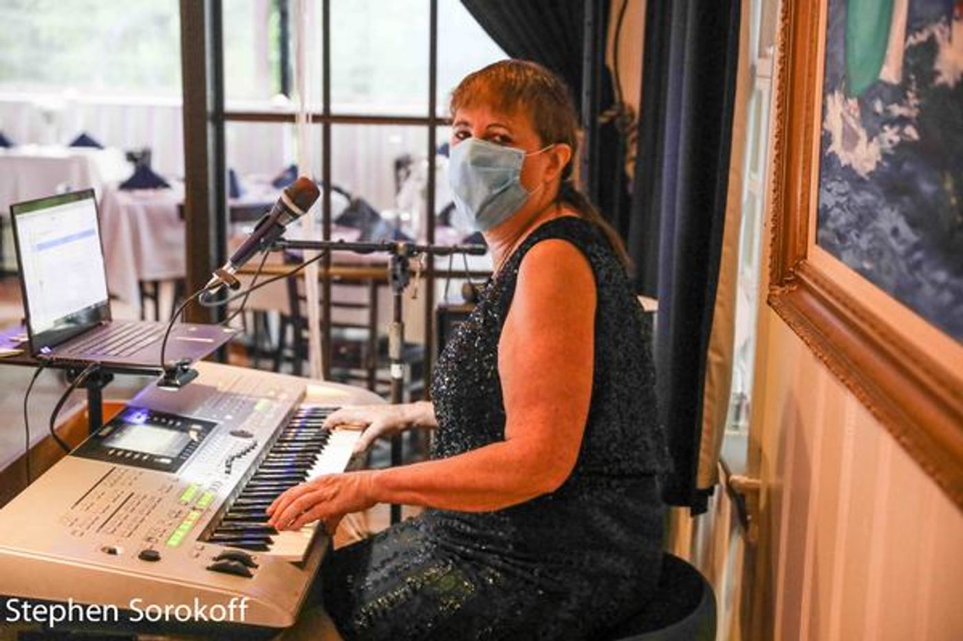 Photo Coverage: Live Music Begins At The Pelican Cabaret Photo Coverage: Live Music Begins At The Pelican Cabaret Image