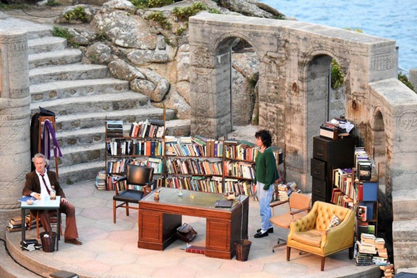 Photo Flash: First Look at EDUCATING RITA, Now Playing at the Minack Theatre  Image