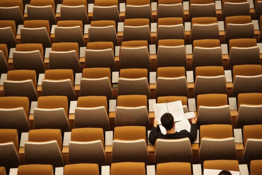 BWW Blog: The Arts Over Zoom Image