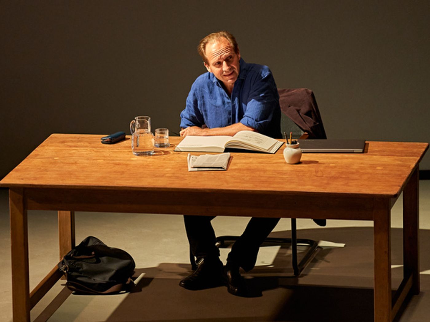 Photo Flash: See Ralph Fiennes in Bridge Theatre's BEAT THE DEVIL  Image
