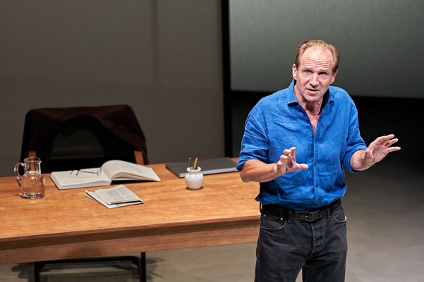 Photo Flash: See Ralph Fiennes in Bridge Theatre's BEAT THE DEVIL  Image
