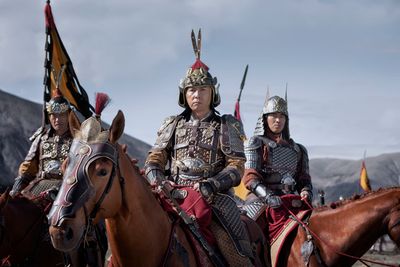 Disney's MULAN

Commander Tung (Donnie Yen)

Photo: Jasin Boland

© 2019 Disney Ente Photo