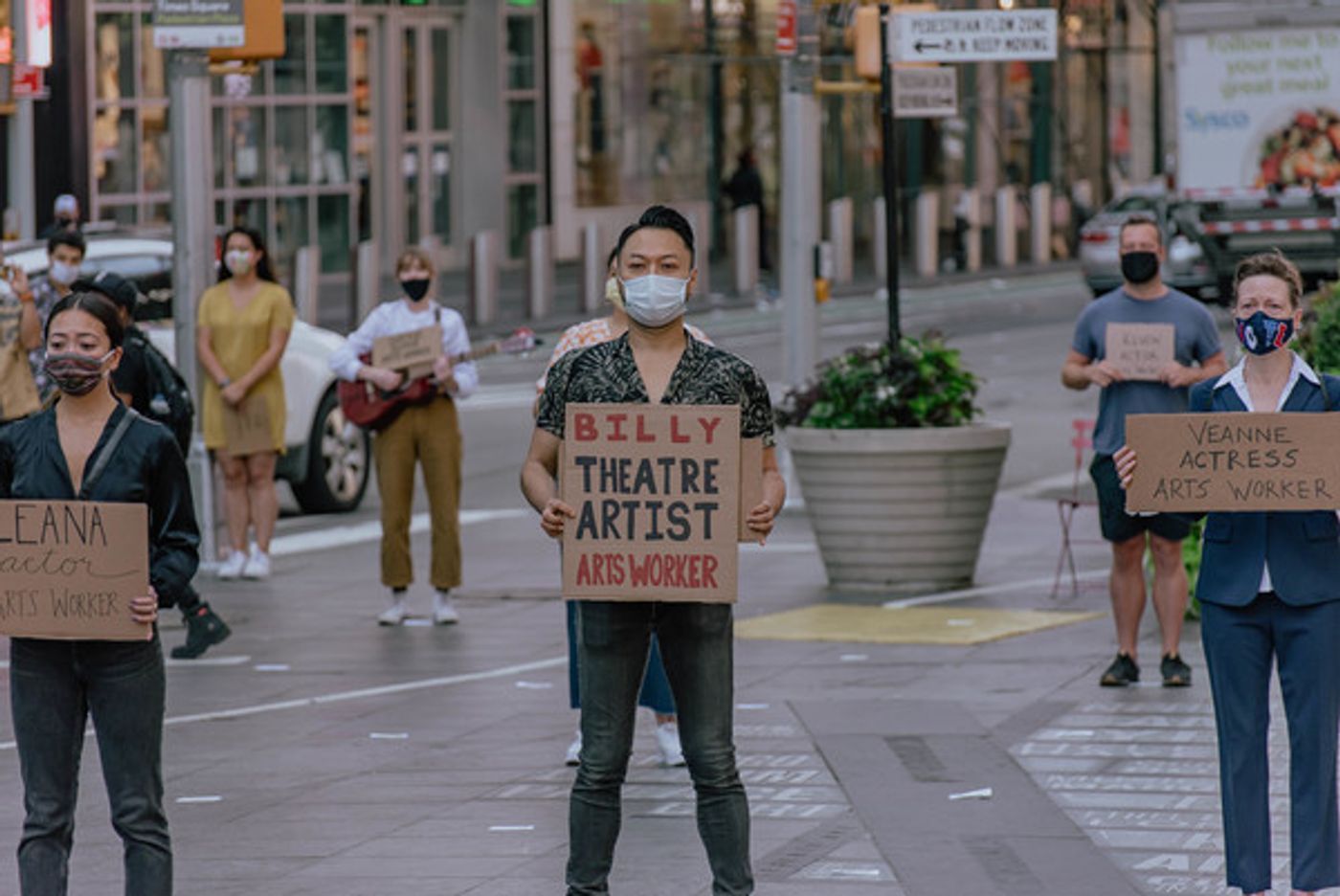 Photo Flash: Artists Gather in Times Square for Be An #ArtsHero Campaign  Image