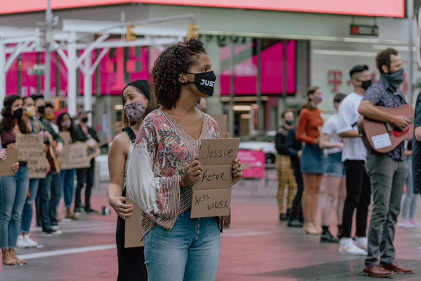 Photo Flash: Artists Gather in Times Square for Be An #ArtsHero Campaign  Image