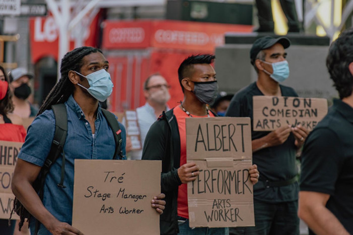 Photo Flash: Artists Gather in Times Square for Be An #ArtsHero Campaign  Image