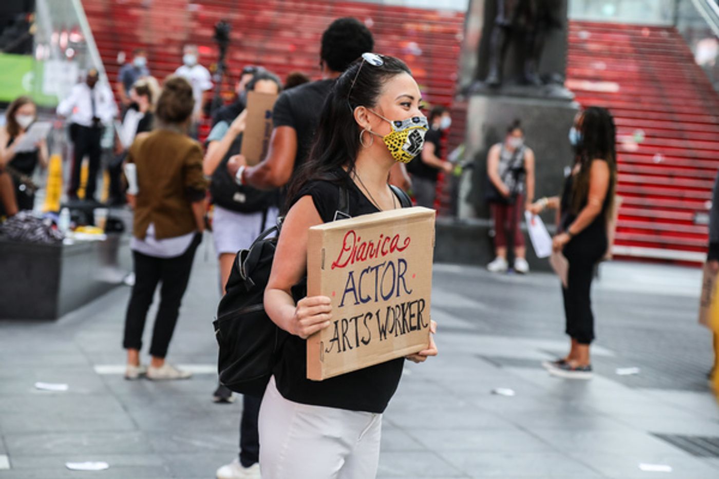 Photo Flash: Artists Gather in Times Square for Be An #ArtsHero Campaign  Image