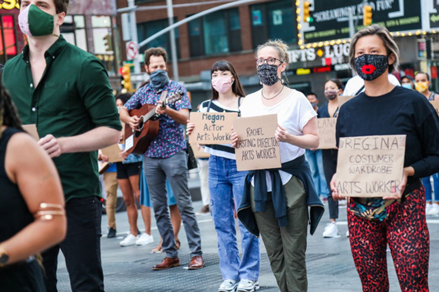 Photo Flash: Artists Gather in Times Square for Be An #ArtsHero Campaign  Image
